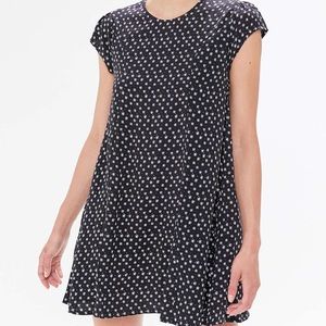 NWT Urban Outfitters Coven Keyhole Shift Dress